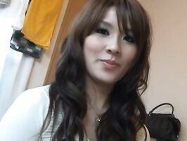 Sweet Asian Working Girl 18+ Rinka Aiuchi Seduces in Steamy Encounter