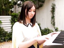 Sexy babe Karina Nishida gets rammed seriously