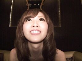 Rina Kato Milf Teases in Sexy Bikini – Seductive & Irresistible