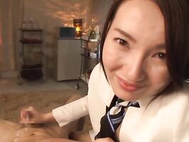 Mirei Nakagawa strokes as she kiss her dude