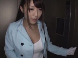 Hot Babe Sucks Cock Wildly in Elevator Ride