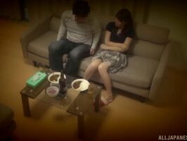 Asian Beauty Kneels for Rock-Solid Thick Sausage creampie action