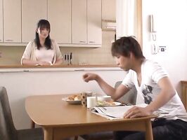 StepSister Seduction - Hot StepMom Secrets Exposed!