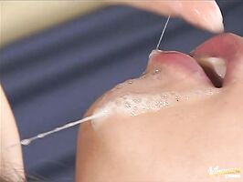 Horny Japanese AV Babe Gives Mind-Blowing Blowjob Scene