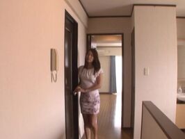 Horny Japanese Girl 18+friend Moans Loudly as She Fingerbangs Her Wet Pussy