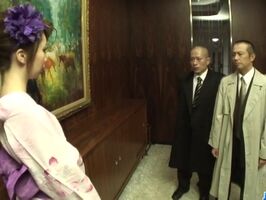 Rinka Kanzaki Seduces Two Massive Cocks as Kimonо Girl 18+