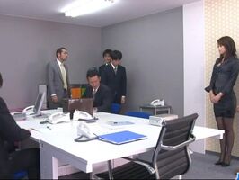 Maki Hojo's Office Fantasy - Naughty Bimbo Plays With Her Fanny