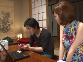 Wife Stops Husband for Unexpected Blowjob – Hot Marital StepMoment