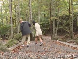 Young 18+ Amateur Seduced – Wild Bed Fucks Between Older Guy & Sexy Babe